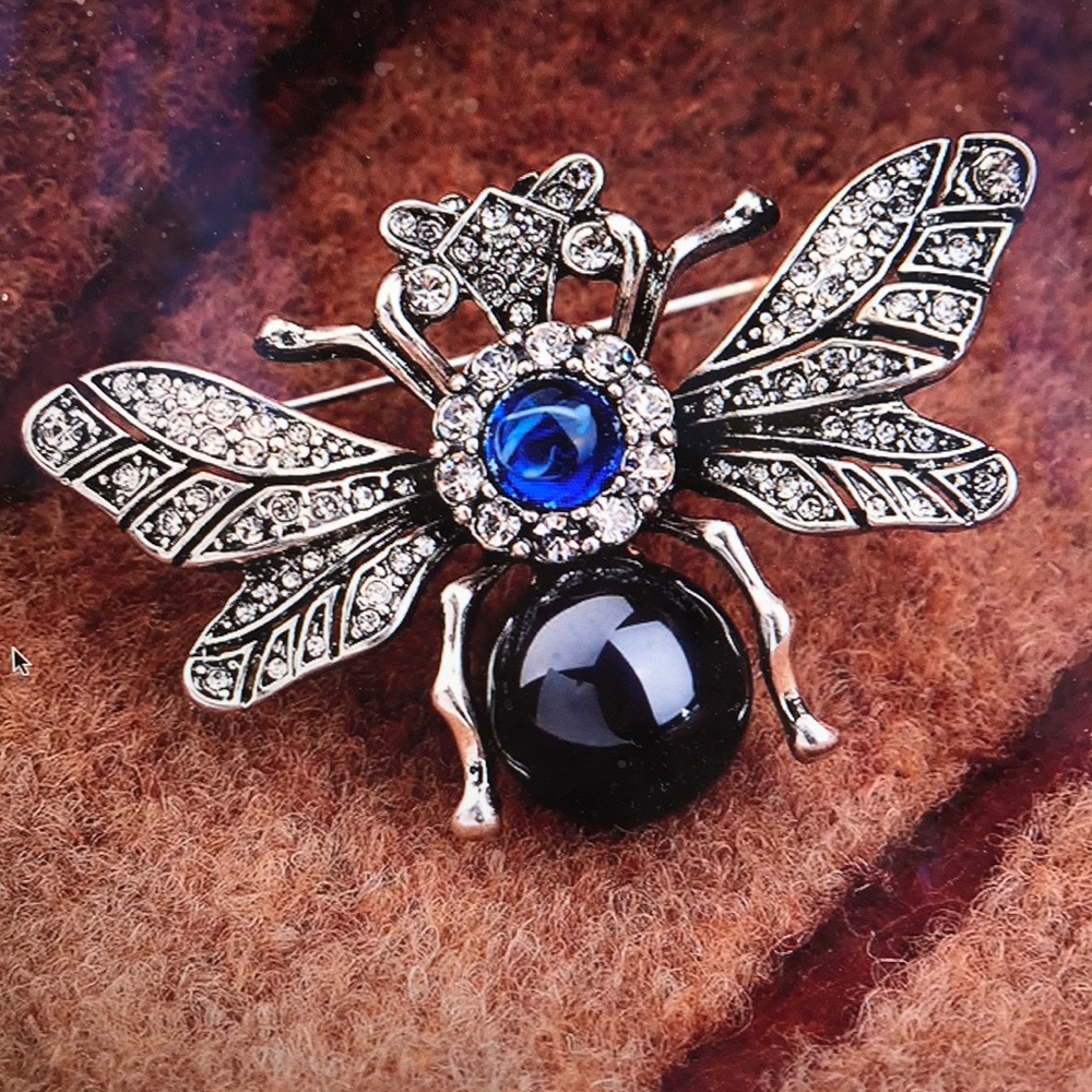 Brooch - Picture 5 of 5